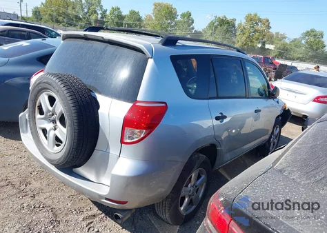 2006 Toyota Rav4 from USA, damaged, VIN JTMZD33V165013470